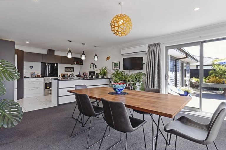 Photo of property in 44 El Alamein Avenue, Rangiora, 7400