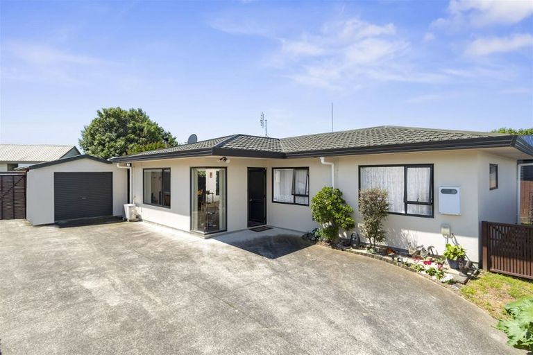 Photo of property in 15b Roys Road, Parkvale, Tauranga, 3112
