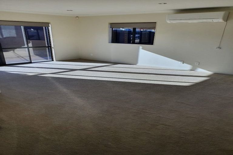 Photo of property in 22a Scott Road, Papakura, 2110