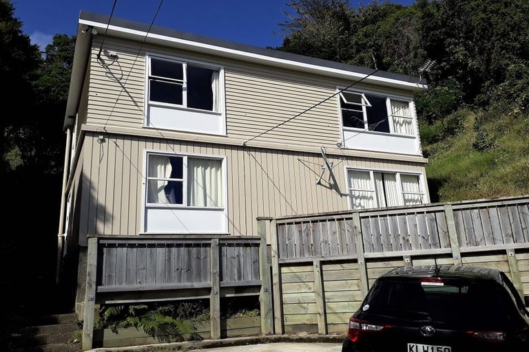 Photo of property in 1/42 Richmond Avenue, Karori, Wellington, 6012