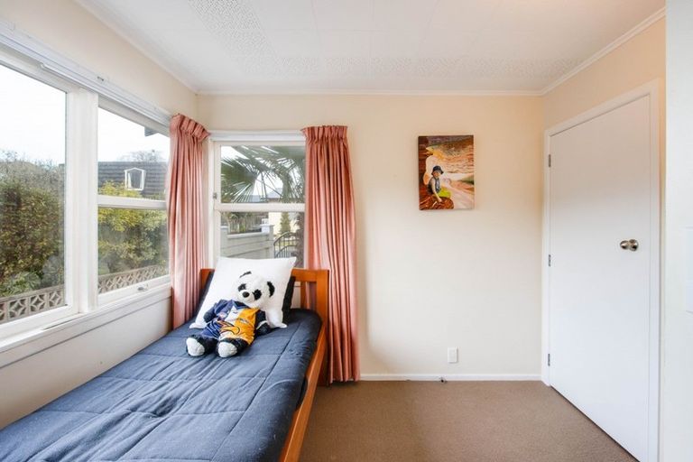 Photo of property in 4 Carl Avenue, Havelock North, 4130