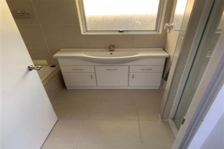 Photo of property in 13 Chantelle Place, Papatoetoe, Auckland, 2025