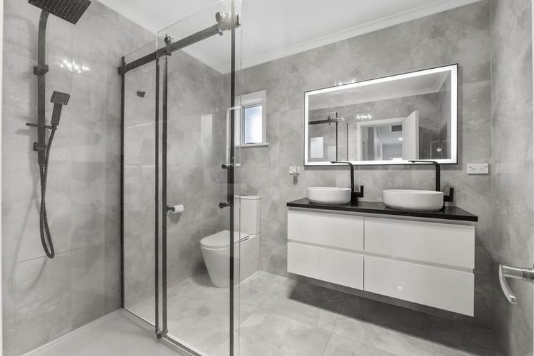 Photo of property in 31 Elizabeth Place, Ferndale, New Plymouth, 4310