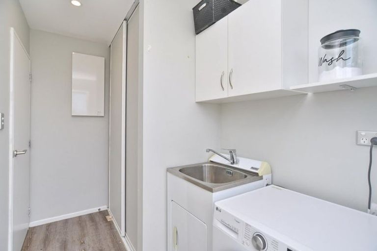 Photo of property in 35a Bayswater Crescent, Bromley, Christchurch, 8062