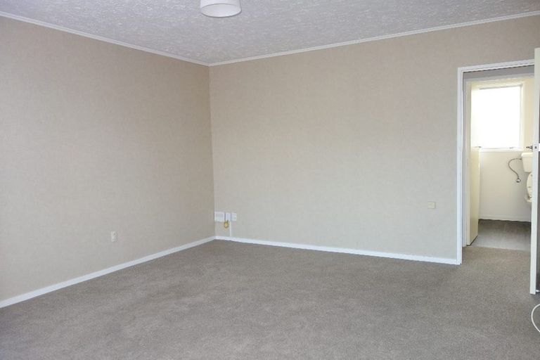 Photo of property in 3/64 Avalon Street, Richmond, Christchurch, 8013