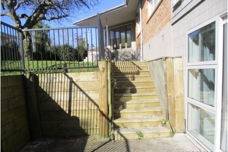 Photo of property in 10 Whitworth Road, Utuhina, Rotorua, 3015