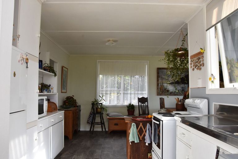 Photo of property in 42 Apatu Street, Wairoa, 4108