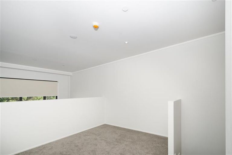 Photo of property in 1b/30 Westward Ho, Glen Eden, Auckland, 0602