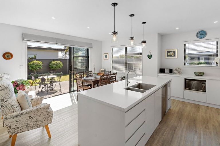 Photo of property in 19 Plains Avenue, Masterton, 5810