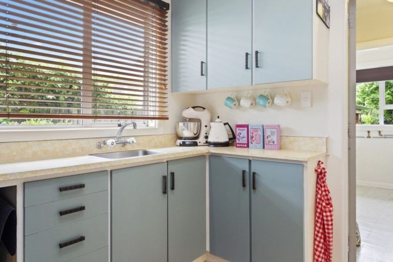 Photo of property in 196 Kainga Road, Kainga, Christchurch, 8083