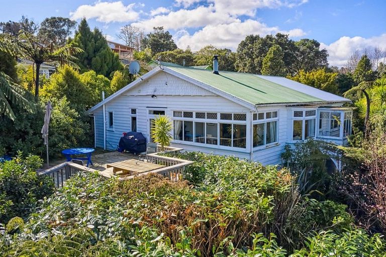 Photo of property in 1 Wairere Road, Belmont, Lower Hutt, 5010