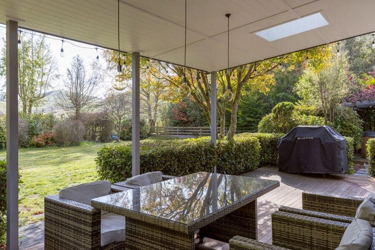 Photo of property in 60 Dalmore Way, Acacia Bay, Taupo, 3385