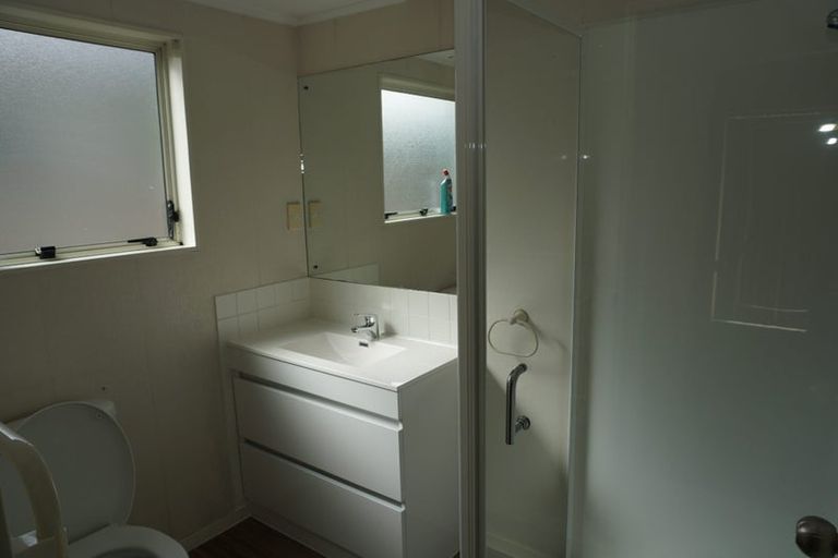 Photo of property in 2/43 Kilimanjaro Drive, Northpark, Auckland, 2013