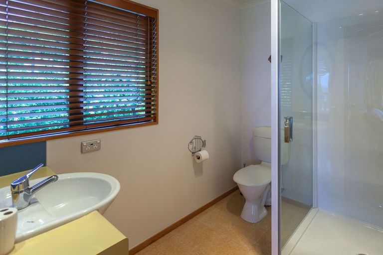 Photo of property in 57 Motuhoa Road, Tairua, 3508