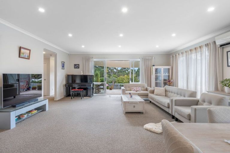 Photo of property in 13 Prospect Terrace, Silverdale, 0932