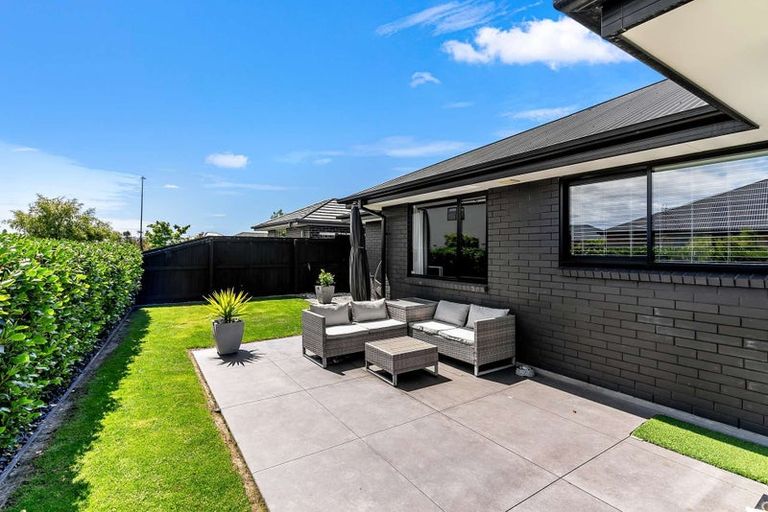 Photo of property in 11 Henrietta Street, Marshland, Christchurch, 8083