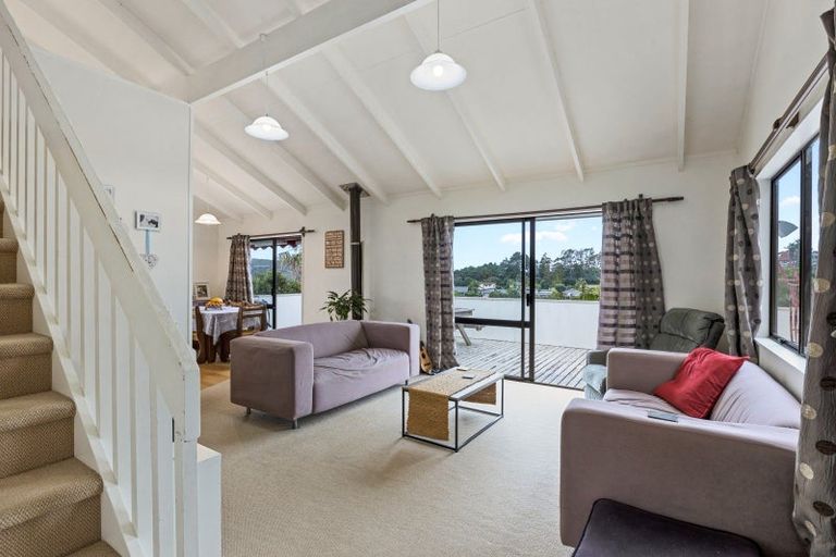 Photo of property in 39 Hillcrest Road, Hatfields Beach, Orewa, 0931