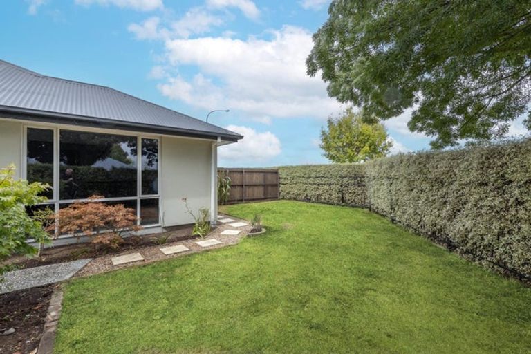 Photo of property in 38 Pentecost Road, Rangiora, 7400