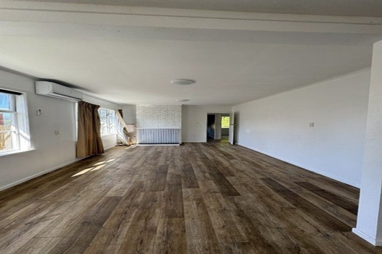 Photo of property in 66 Settlement Road, Papakura, 2110