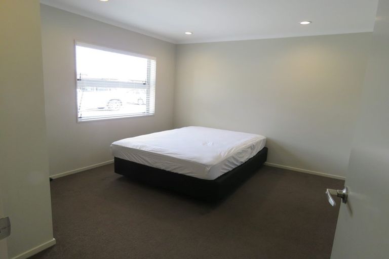 Photo of property in 8 Tralee Place, Hillcrest, Hamilton, 3216