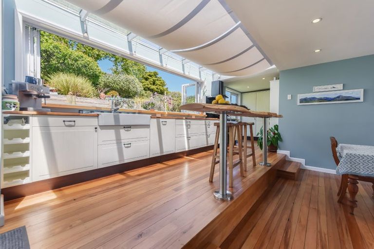 Photo of property in 4 Rangiora Terrace, Tahunanui, Nelson, 7011