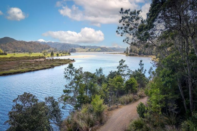 Photo of property in 671 Hikuai Settlement Road, Pauanui, Hikuai, 3579