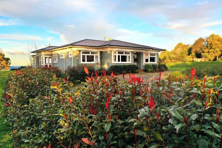 Photo of property in 147 Mcleod Road, South Head, Helensville, 0874