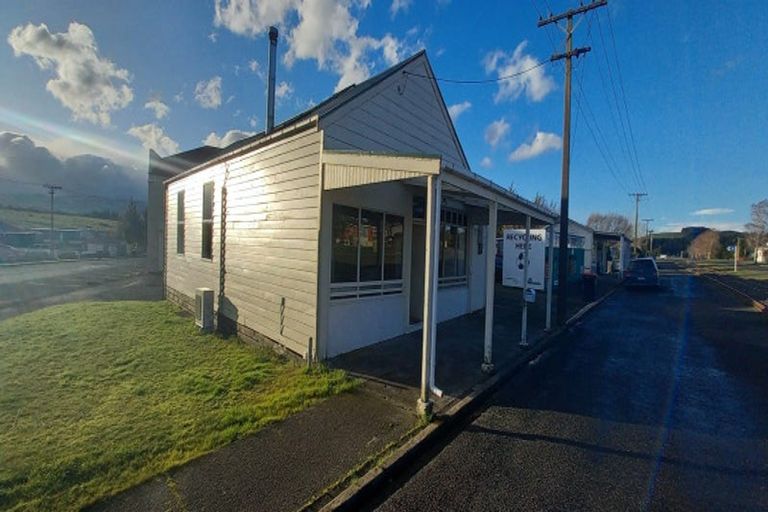 Photo of property in 80 Birchwood Road, Ohai, 9635