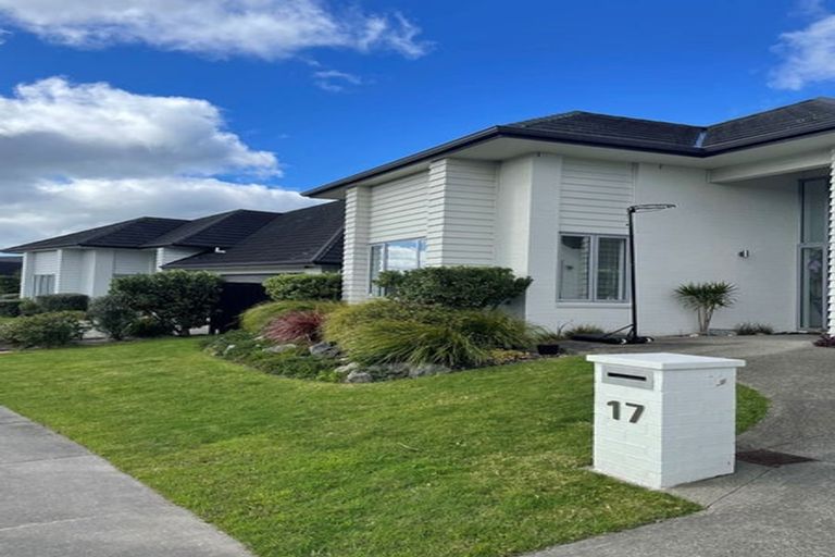 Photo of property in 17 Outlook Terrace, Silverdale, 0932