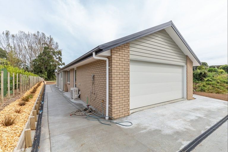 Photo of property in 27 Railway Terrace, Ohau, Levin, 5570
