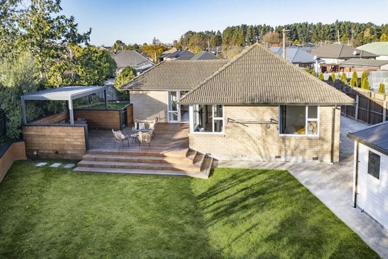 Photo of property in 19 Vancouver Crescent, Wainoni, Christchurch, 8061