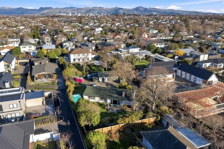Photo of property in 102 Paparoa Street, Papanui, Christchurch, 8053