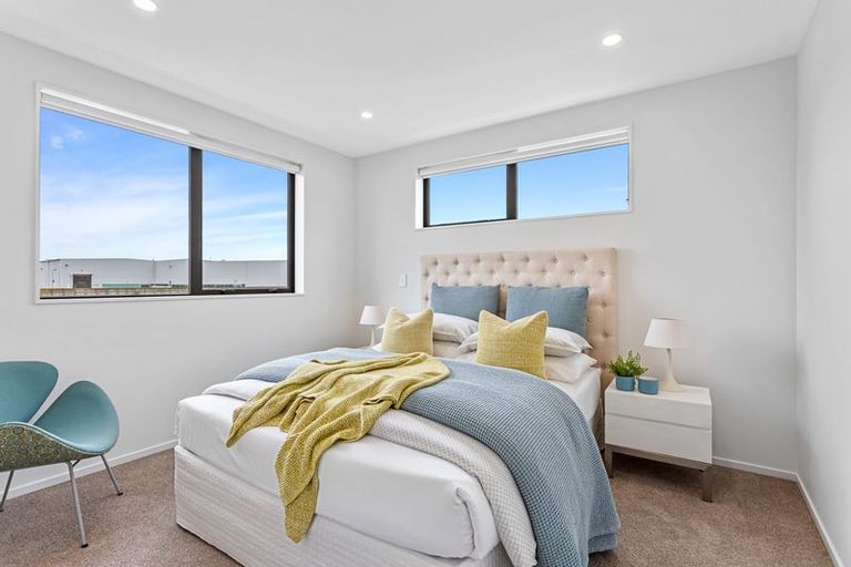 Photo of property in 44 Katikati Drive, Manurewa, Auckland, 2102