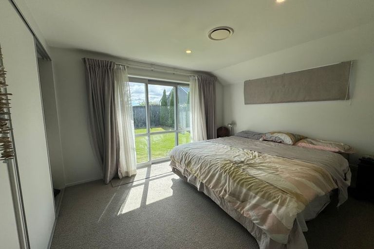 Photo of property in 21 Luxembourg Crescent, Halswell, Christchurch, 8025