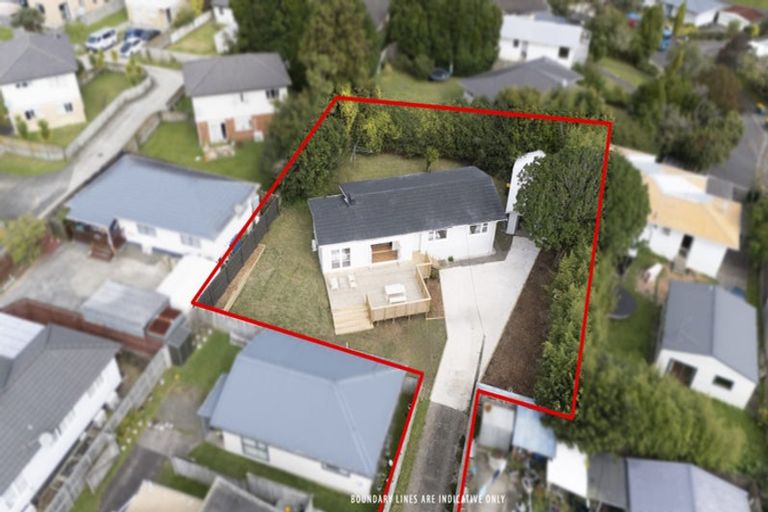 Photo of property in 54 St Leonards Road, Kelston, Auckland, 0602