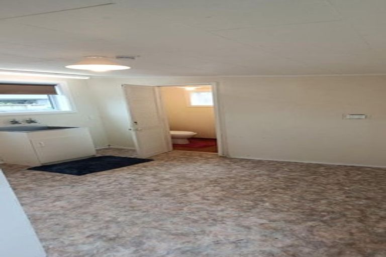 Photo of property in 120 Abbot Street, Waverley, Invercargill, 9810