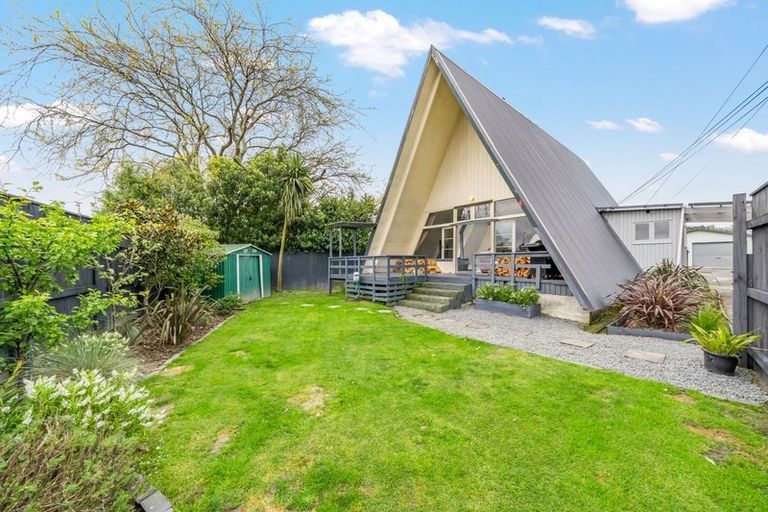 Photo of property in 23 Mangaroa Hill Road, Maoribank, Upper Hutt, 5018