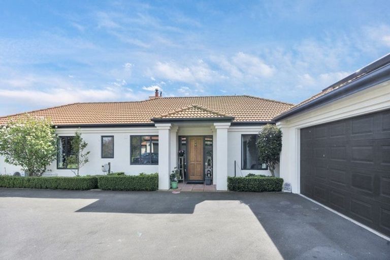 Photo of property in 38 Sillano Place, Ohoka, Kaiapoi, 7692
