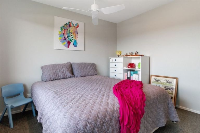 Photo of property in 21 Greystone Place, Omokoroa, 3114