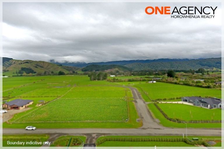 Photo of property in 7 Oriwa Lane, Levin, 5571