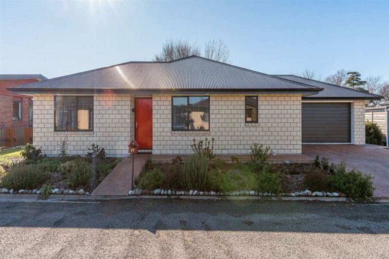 Photo of property in 49 Daniell Street, Solway, Masterton, 5810