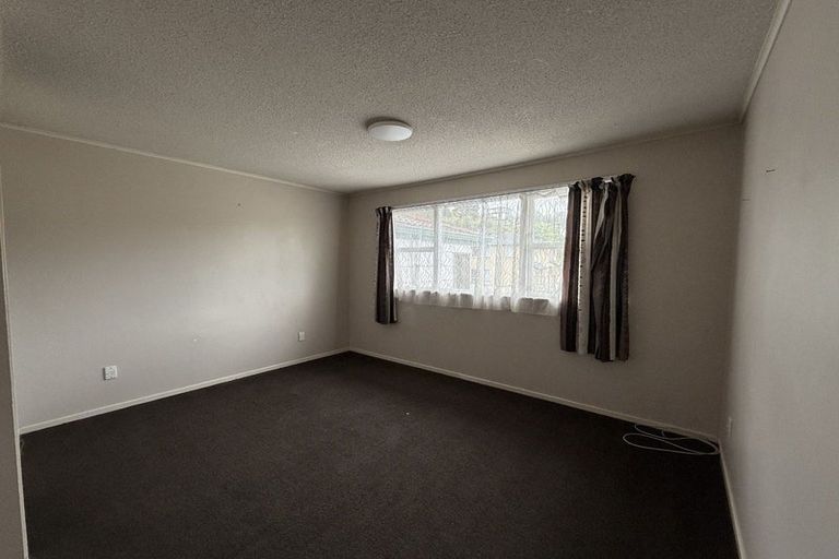 Photo of property in 66 Salamanca Road, Sunnynook, Auckland, 0620