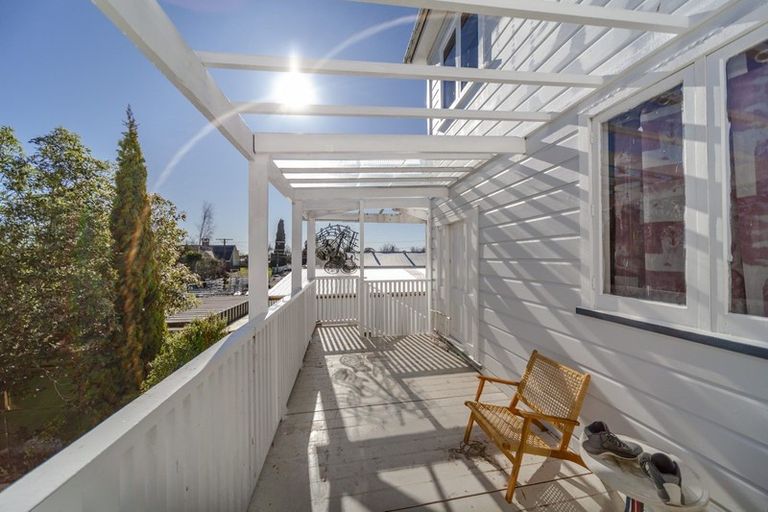 Photo of property in 69 Charlotte Street, Takapau, 4203