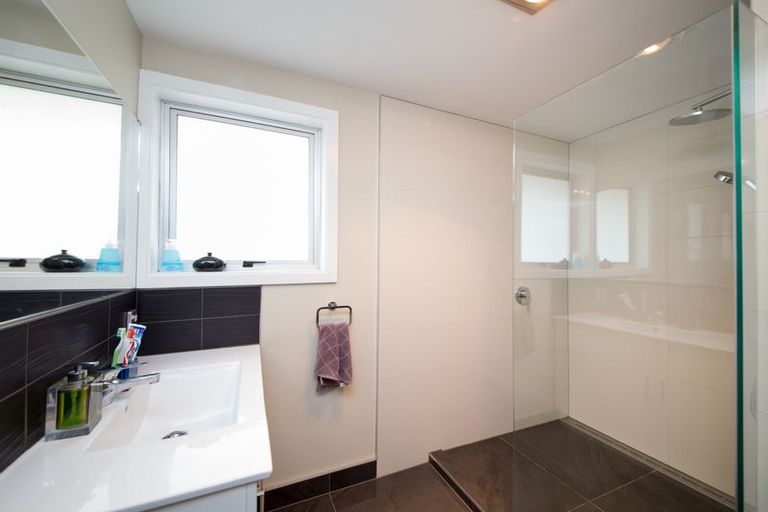 Photo of property in 1 Mercury Street, Milson, Palmerston North, 4414