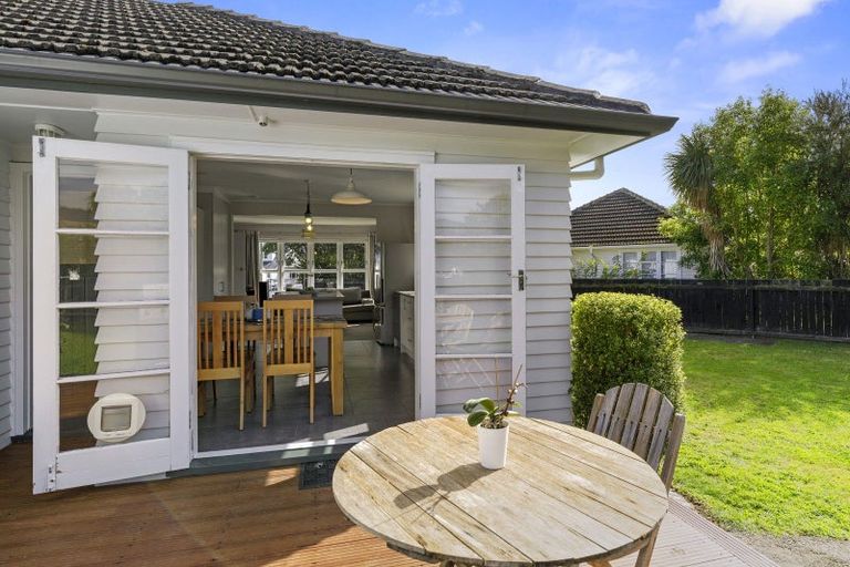 Photo of property in 9 Huia Grove, Elderslea, Upper Hutt, 5018