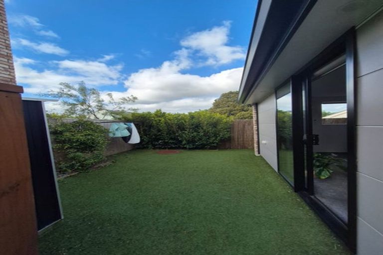 Photo of property in 7/176 Cambridge Terrace, Fairfield, Lower Hutt, 5011