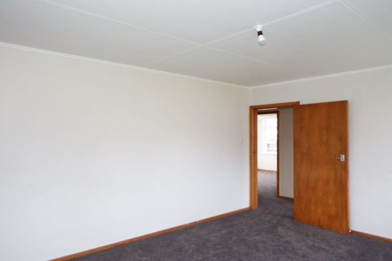 Photo of property in 13 Potaka Street, Marton, 4710