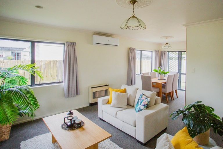 Photo of property in 57b Williams Street, Cambridge, 3434