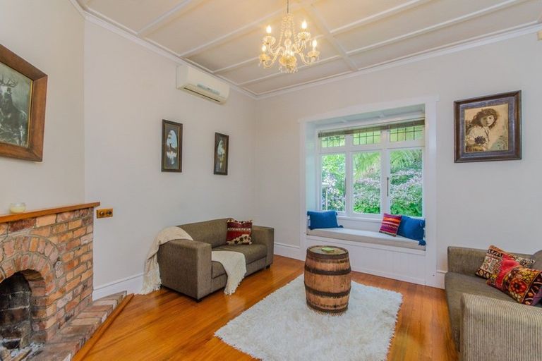 Photo of property in 2a Ryburn Road, Mount Wellington, Auckland, 1062