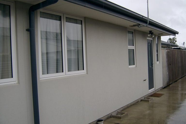 Photo of property in 3/84 Barbour Street, Waltham, Christchurch, 8011